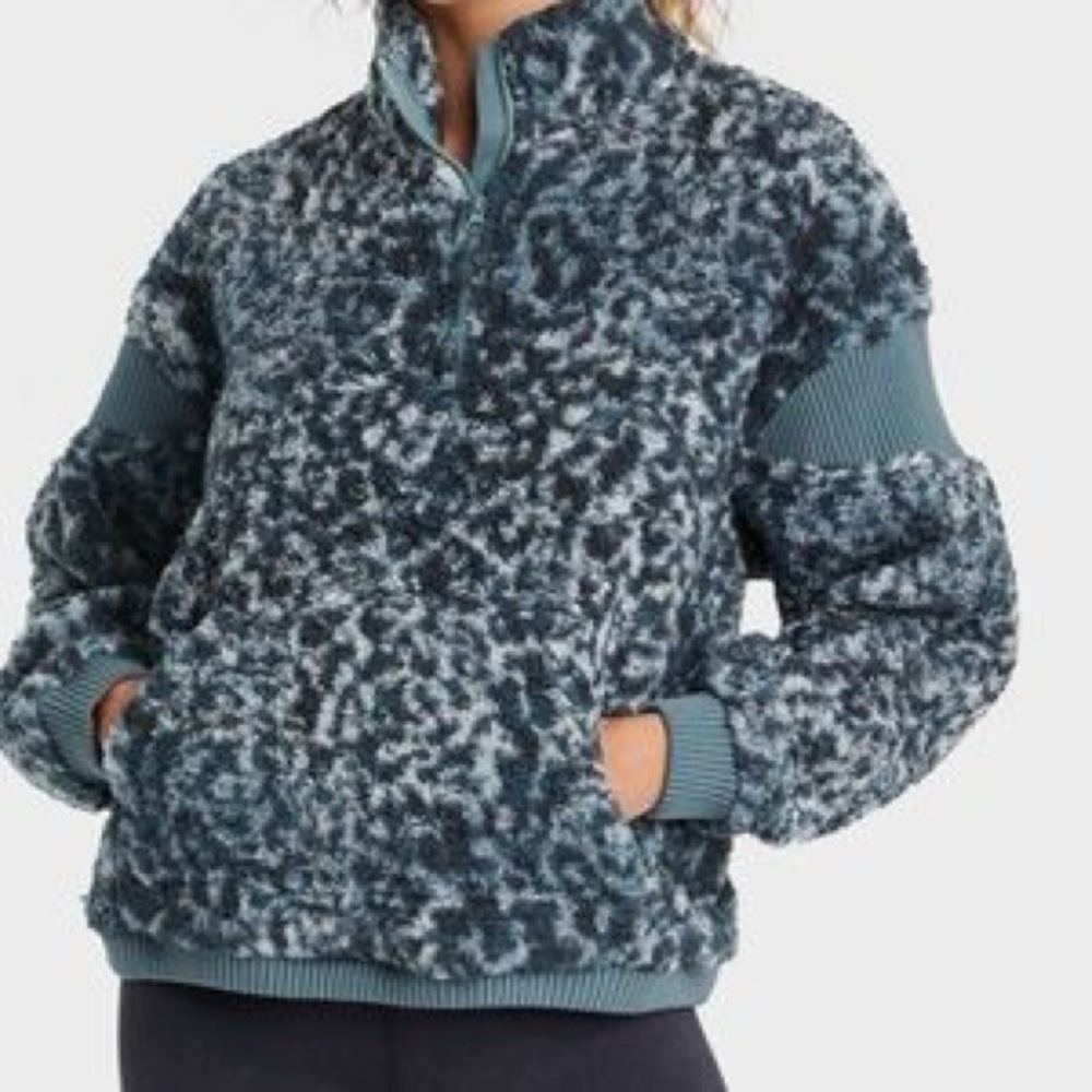 Joy Lab Sherpa Blue Leopard Pullover Loose Fit Jacket Top